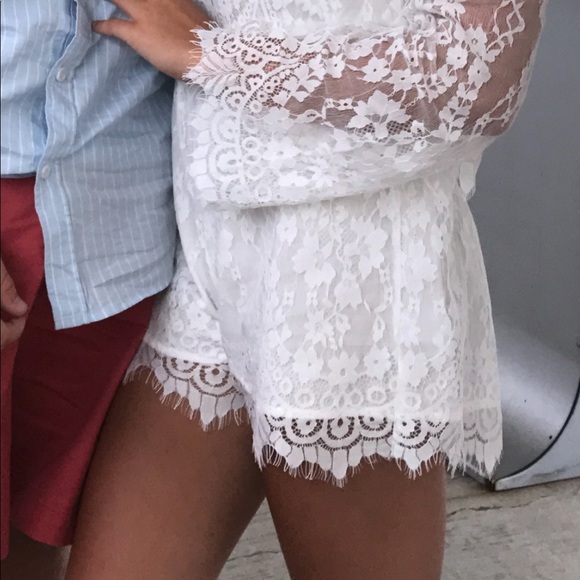 Ruby and Jenna Lace Romper Strapless - Picture 6 of 6